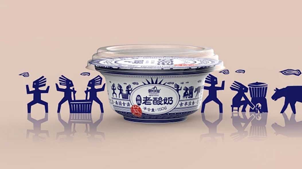 源頭定制，全程無(wú)憂：呂工機(jī)械老酸奶灌裝封口一體化解決方案